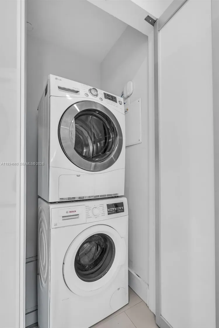 900 Biscayne Bay #2312 image #26