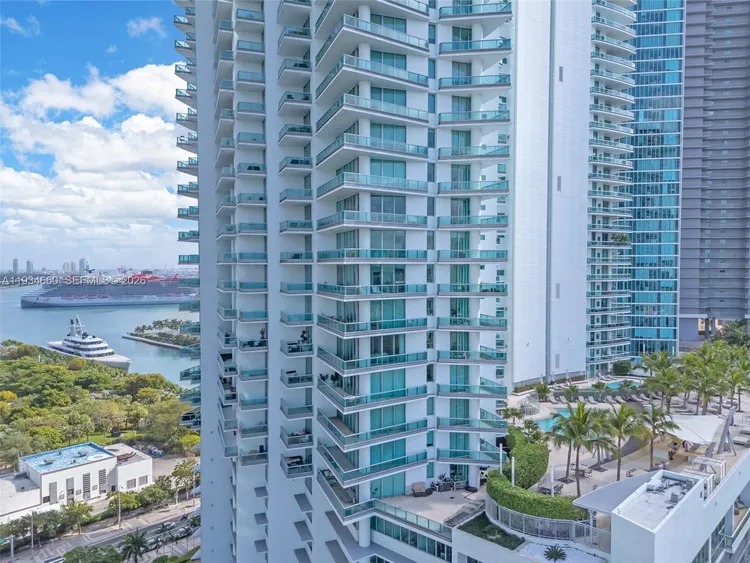 900 Biscayne Bay #2312 image #38