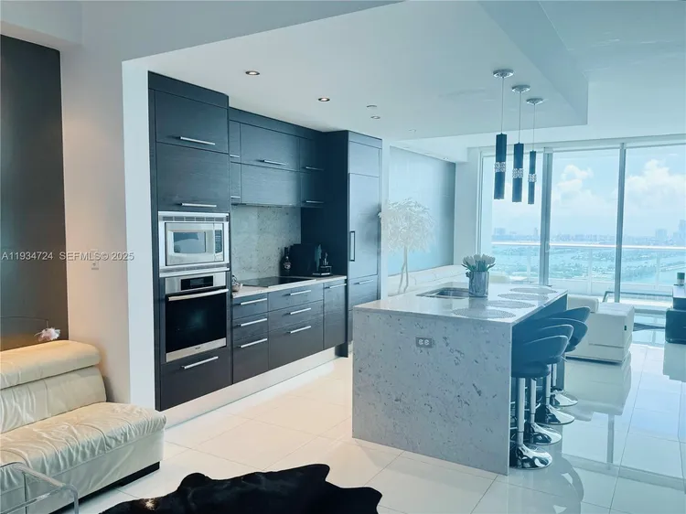 900 Biscayne Bay #4504 image #8