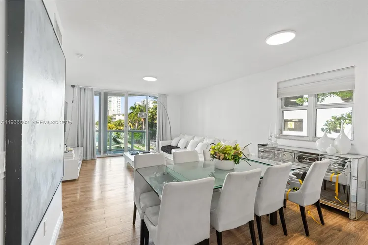 360 Condo #212 image #9