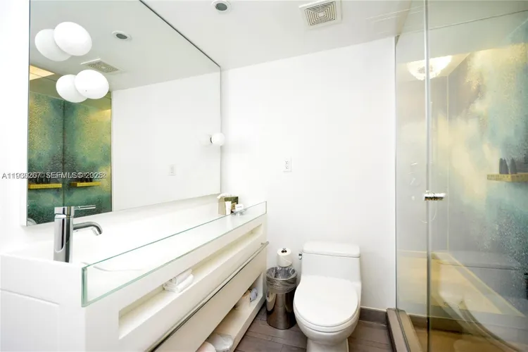 Mondrian #1220 image #13