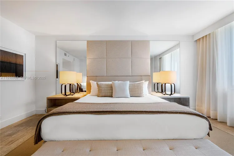 1 Hotel & Homes #1115 image #15