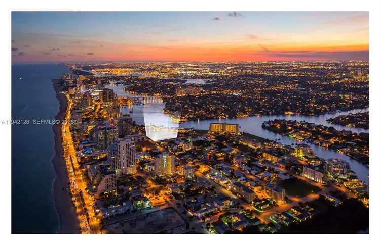 Tiffany House #701 image #17