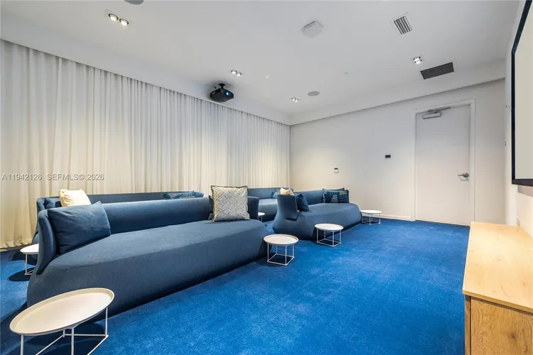 Tiffany House #701 image #20