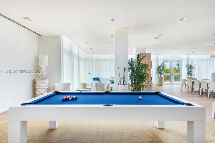 Tiffany House #701 image #49