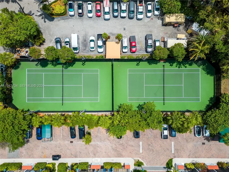 Towers of Key Biscayne #E503 image #18