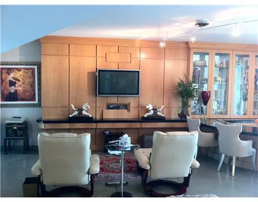 Porto Vita North Tower #804 image #8