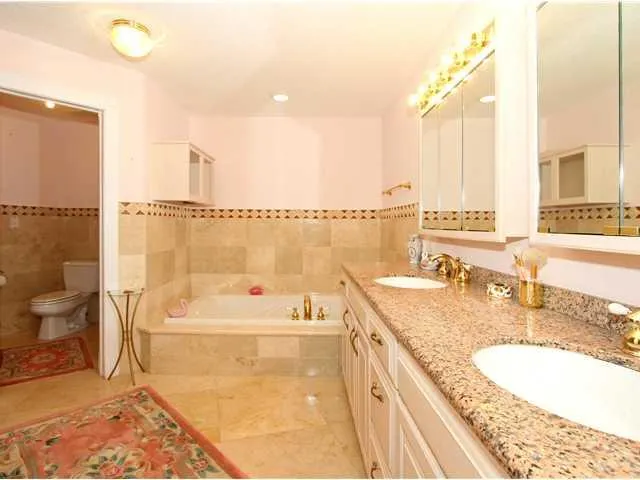 Avignon in the Gables #9 image #7