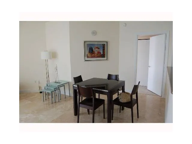 La Perla #1909 image #13