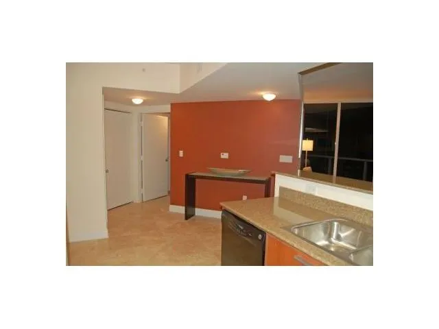 La Perla #1909 image #17