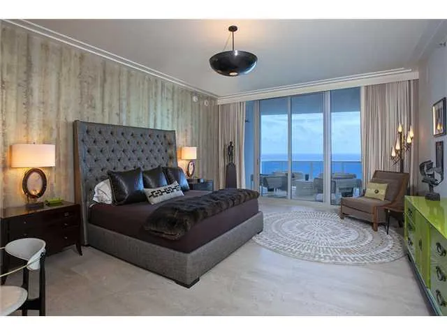 Bath Club #1403 image #6