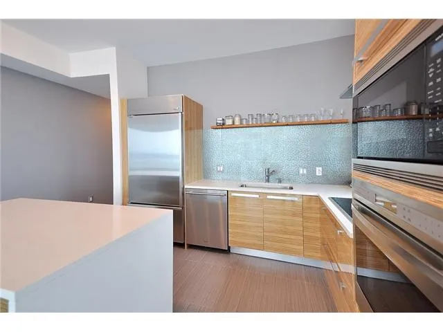 Paramount Bay #1901 image #6