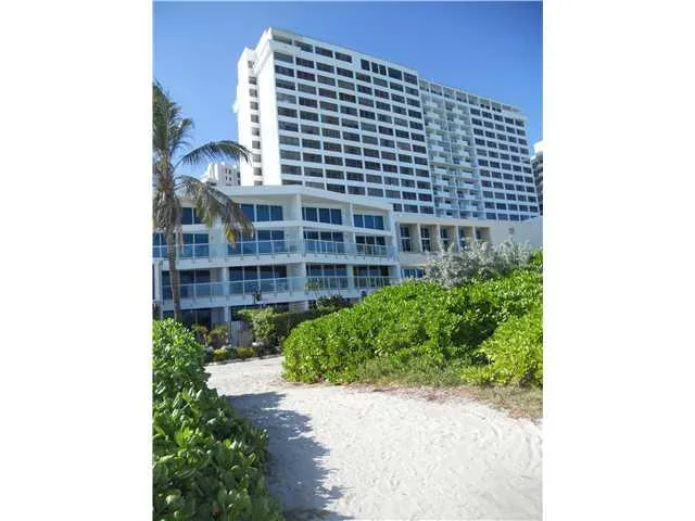 Castle Beach Club #M19 image #10