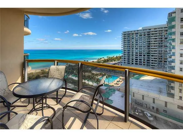 Bal Harbour Tower #10J image #21