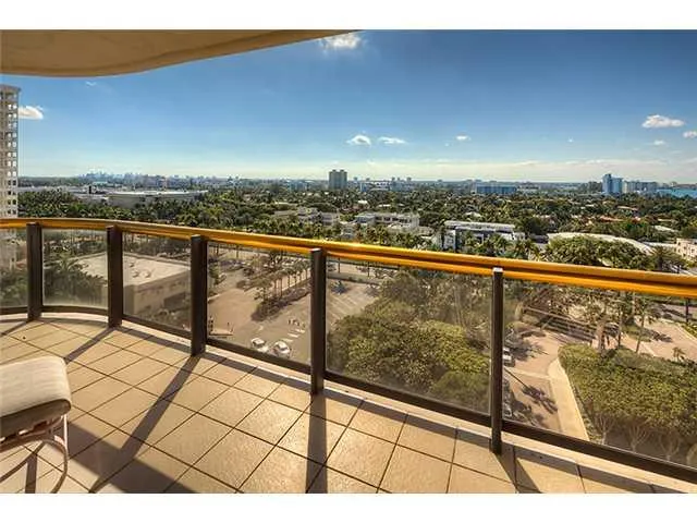 Bal Harbour Tower #10J image #22