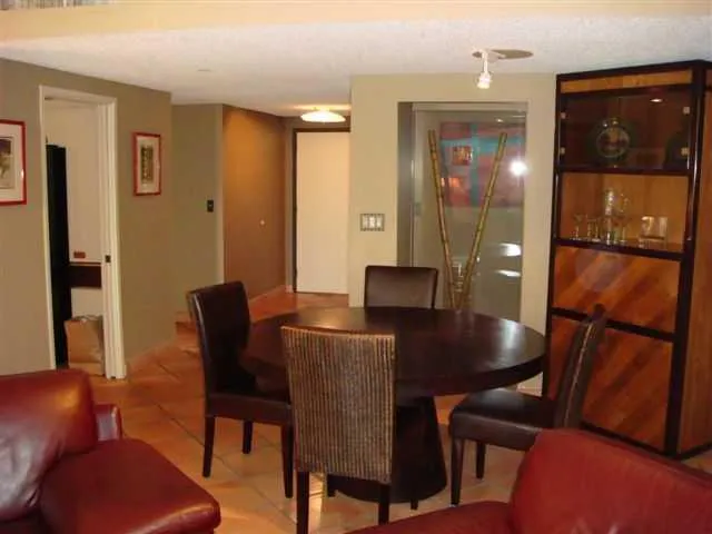 Key Colony IV Botanica #410 image #6