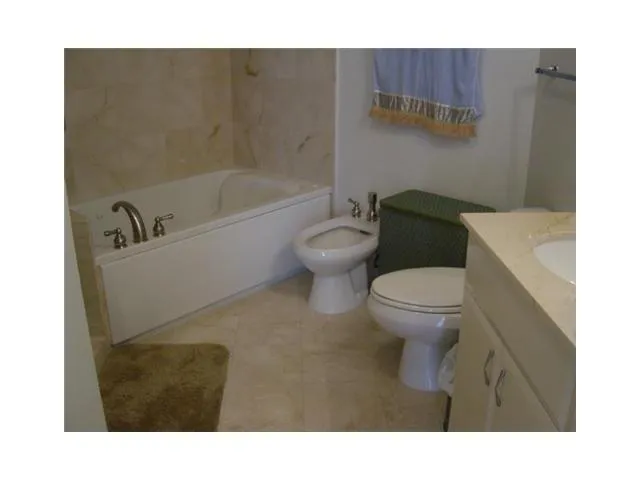 Akoya #907 image #10