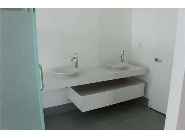 Mint #5201 image #13