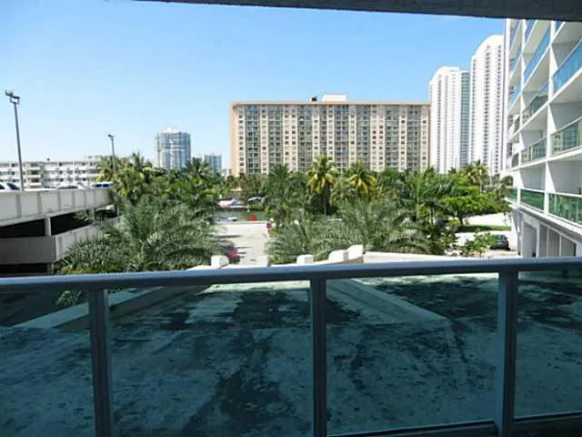 Arlen House #231 image #8