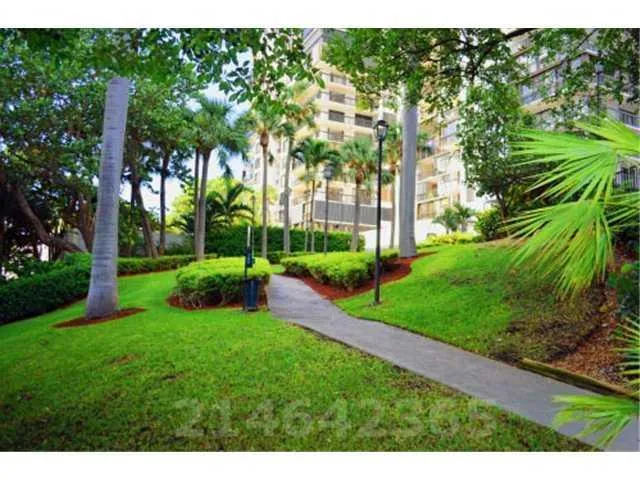 Brickell Bay Club #1201 image #15