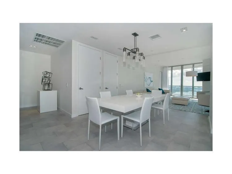 Marquis #5101 image #12