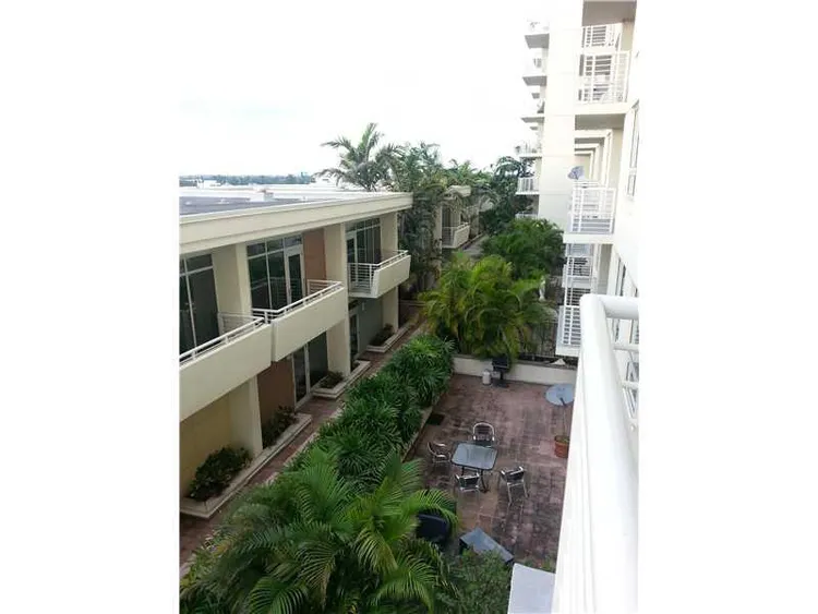 Midblock Condominium #714 image #13