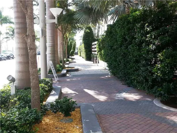 Midblock Condominium #714 image #15