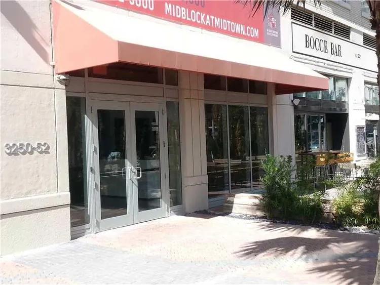 Midblock Condominium #714 image #16