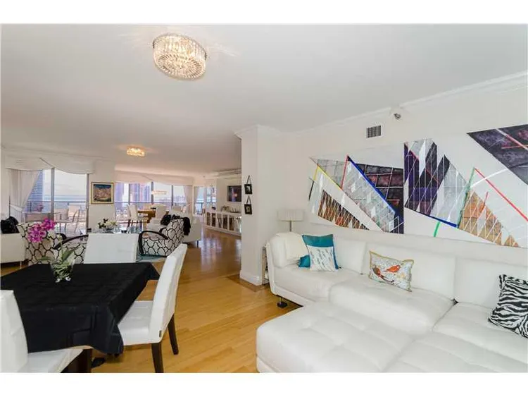 Turnberry Isle #18J image #12