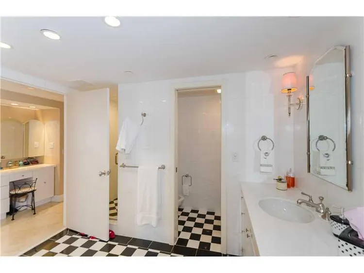 Turnberry Isle #18J image #26