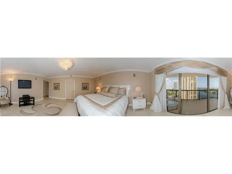 Turnberry Isle #18J image #30