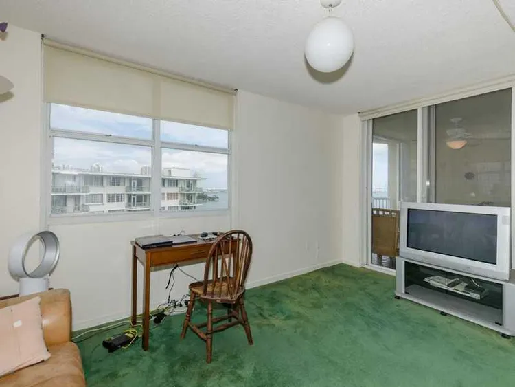 Bayshore Place #1505C image #10