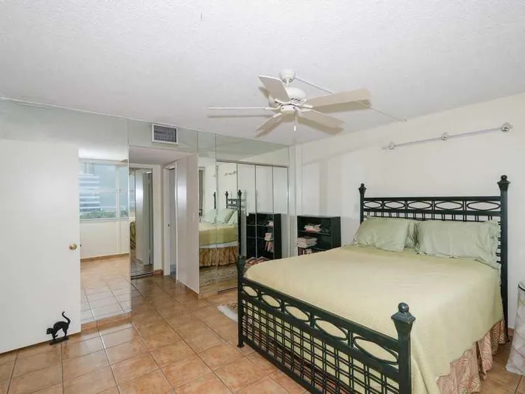 Bayshore Place #1505C image #8