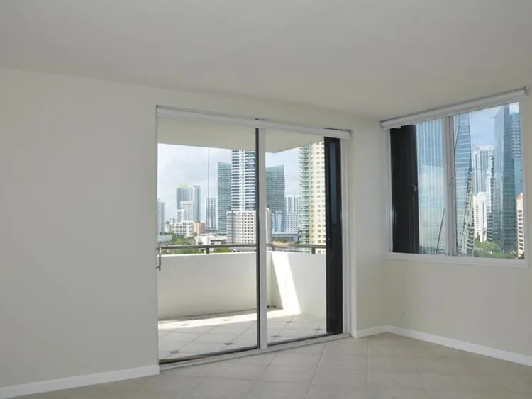 Villa Regina Condo #807 image #19