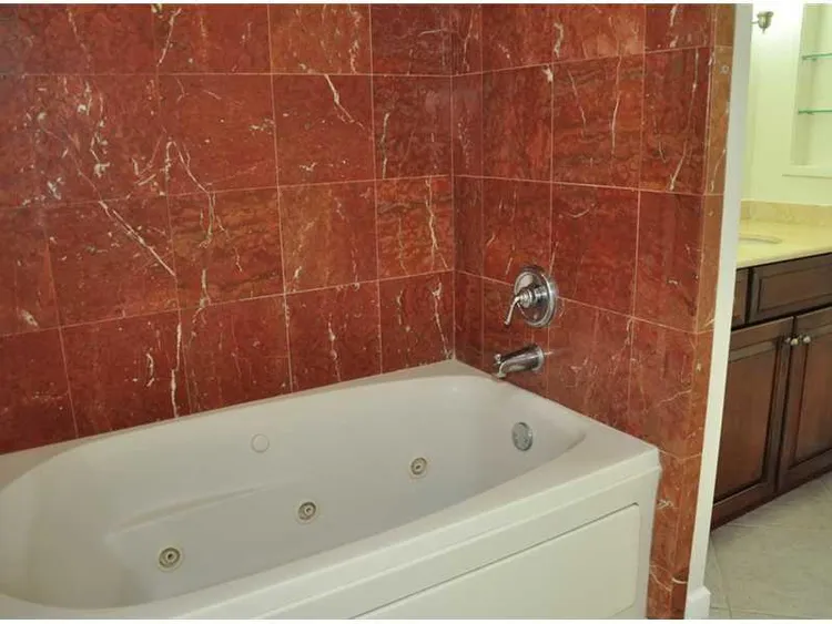 Villa Regina Condo #807 image #23