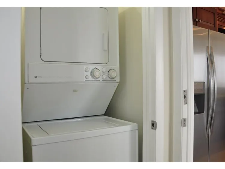 Villa Regina Condo #807 image #25