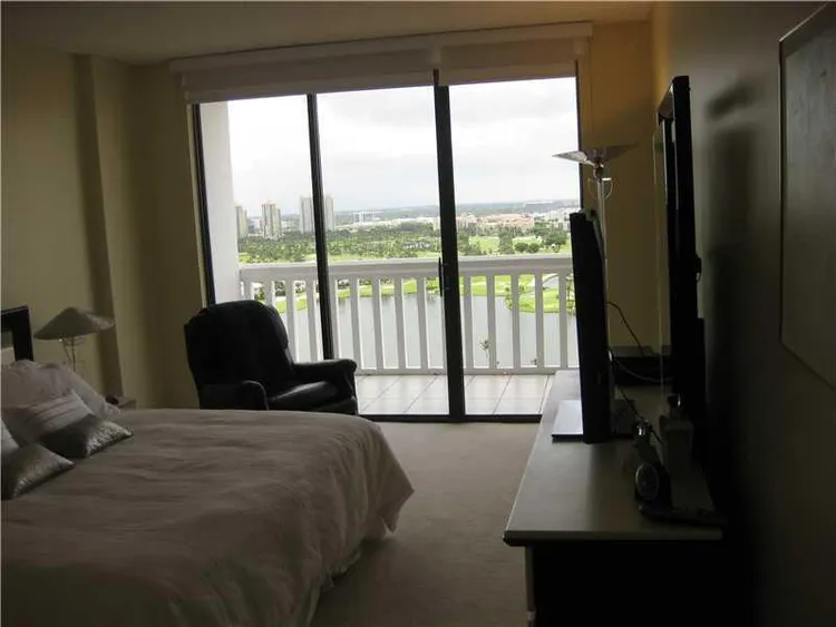 Hamptons West #1803 image #8