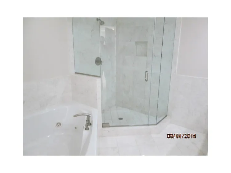 Carbonell #603 image #12