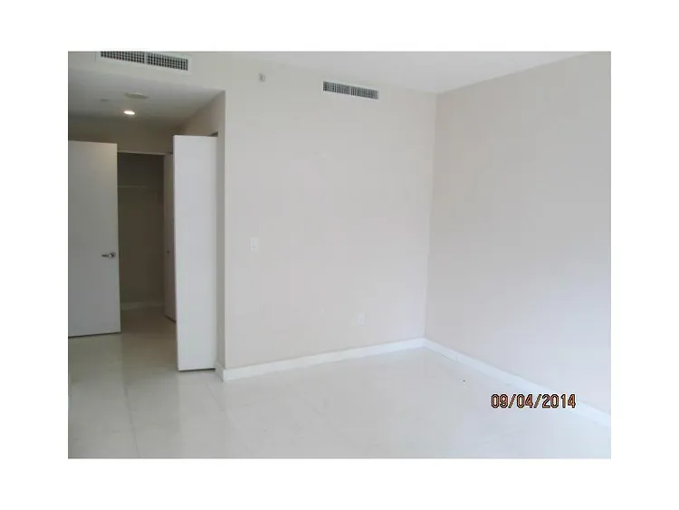 Carbonell #603 image #22