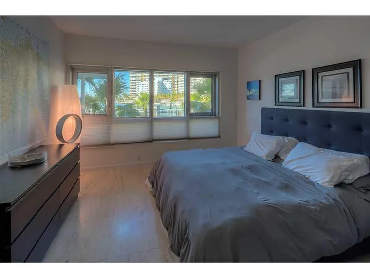 Capri Marina Piccola #102 image #9