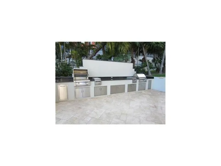 Villa Regina Condo #108 image #18