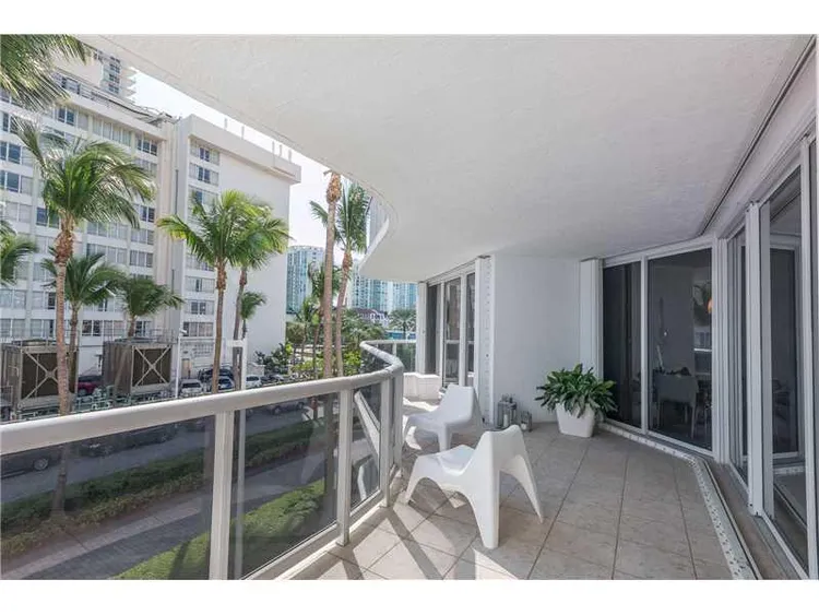 Sands Pointe #301 image #20