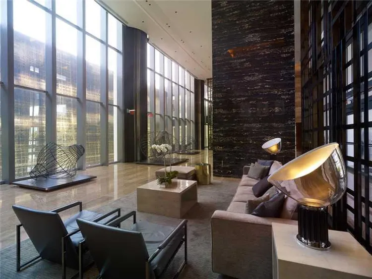 Apogee #701 image #15