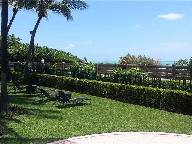 La Tour #1702 image #26