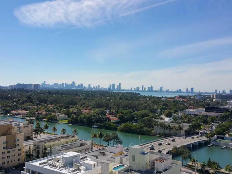 La Tour #1702 image #6