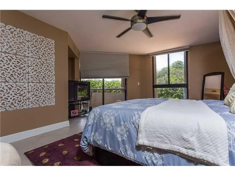 Tropicana #203 image #13