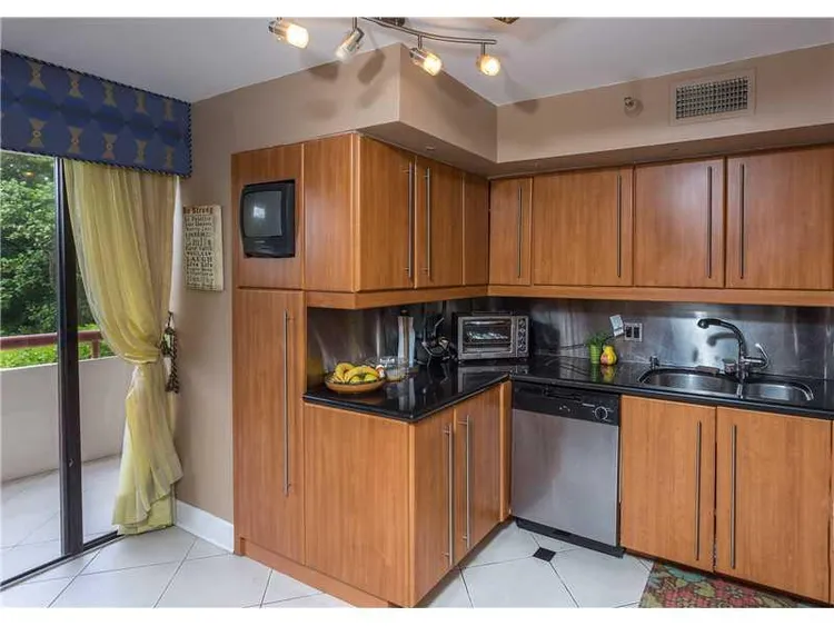 Tropicana #203 image #20