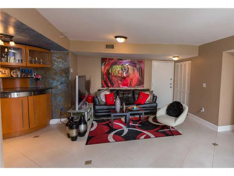 Tropicana #203 image #23