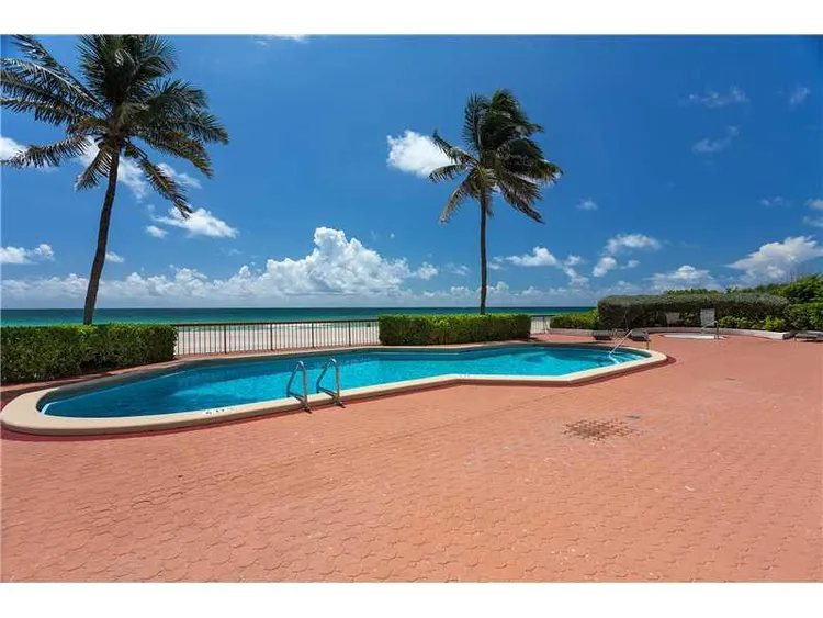 Tropicana #203 image #9