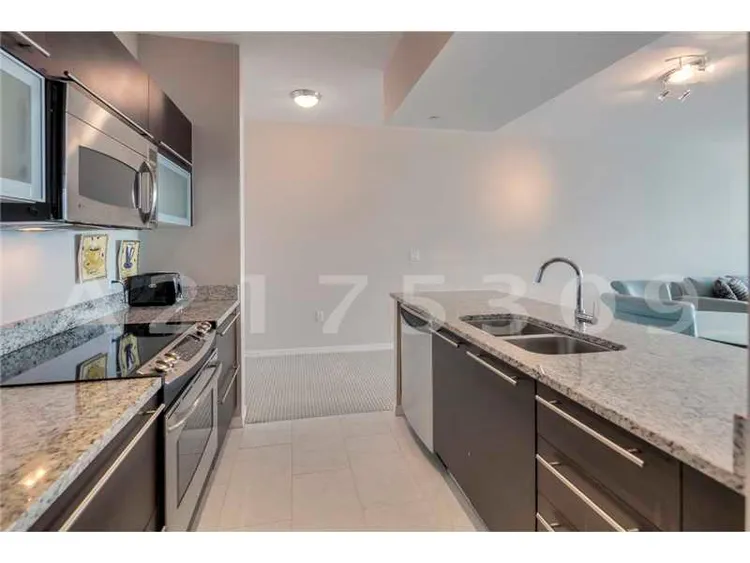 The Plaza on Brickell North #3700 image #10